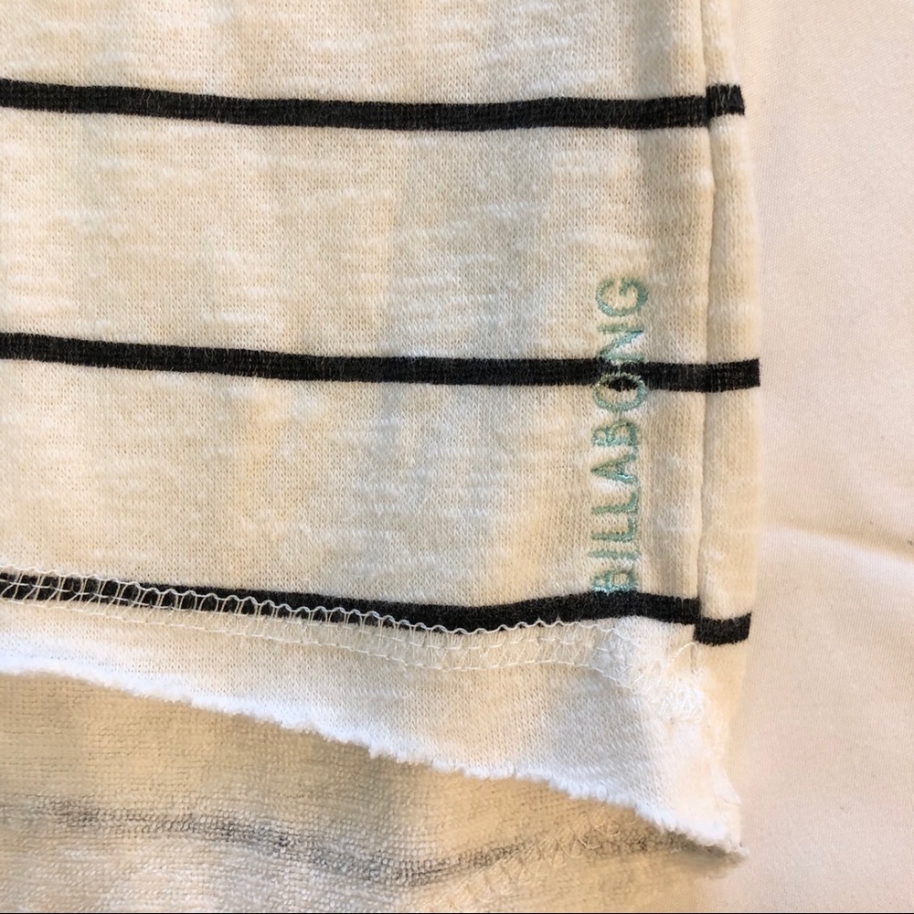 Billabong sweater - Picture 3 of 3